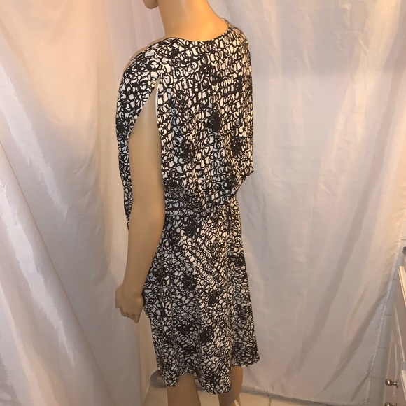 BALENCIAGA Size 40 abstract print SILK wrap DRESS - Picture 11 of 11